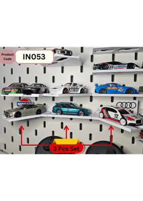 Hot Wheels skadis angled display_img_0
