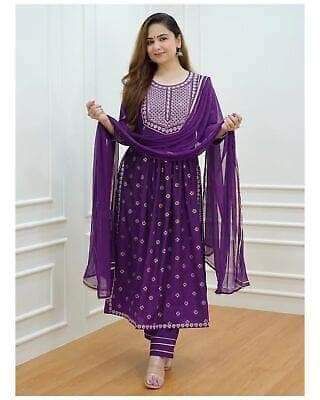 লিনেন এমব্রয়ডারি থ্রি পিস_img_1