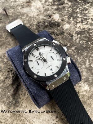 HUBLOT CLASSIC FUSION SILICONE BLACK BEZEL WHITE DIAL_img_0