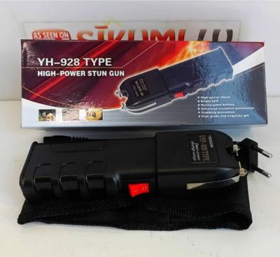 Super Electronics FA-801 Rechargeable Flashlight Stun Gun_img_1