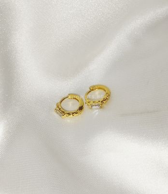 Beau huggie hoop earrings 0.8 cm_img_0