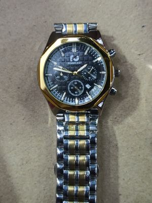 Forecast watch Black with a textured pattern_img_2