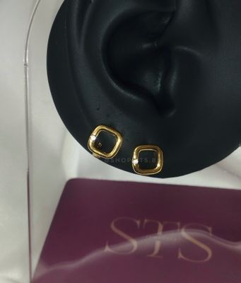 Rika huggie hoop earrings_img_0