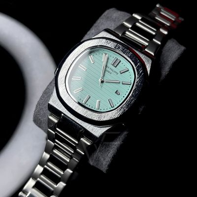 Patek Phillippe Nautilus Tiffany Blue_img_1