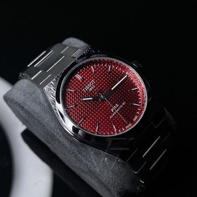 Tissot red wine_img_1