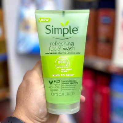 Simple Kind to Skin Refreshing Facial Wash Gel 150ml_img_0
