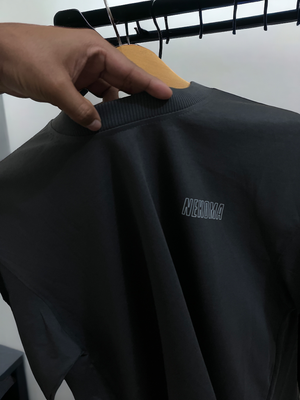 Oversized T-shirt in grey with city print on the back_img_4
