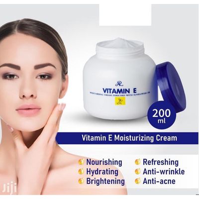 Vitamin E Moisturising Cream (Original Thailand)_img_0