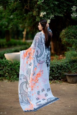 রজনীগন্ধা (Rajonigondha) Luxury Swiss Lawn Three-Piece_img_5