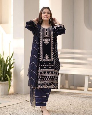 Embroidered Indian Velvet Women Dress_img_0