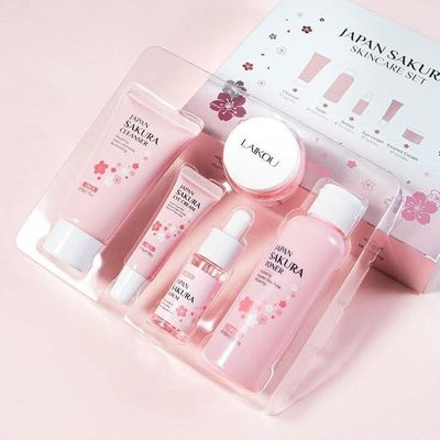 Laikou Japan Sakura Skincare Set 5pcs_img_0