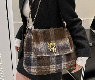Woolen Shoulder Bag_img_11