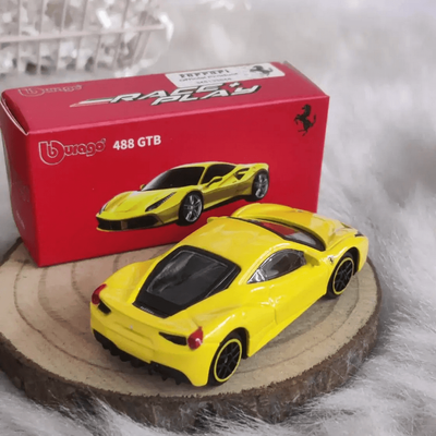 Bburago Ferrari 488 GTB Official Licensed Product1:64_img_0