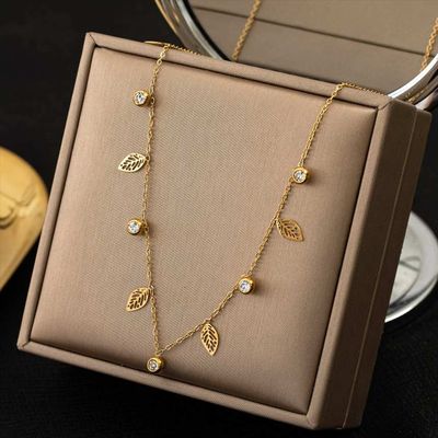 Clavicle chain necklace Colour guaranteed_img_0