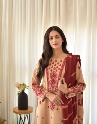 Stylish Readymade kurti and Pant 💃_img_1
