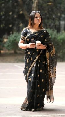 Dhupiyan Silk Sharee with Blouse Piece_img_0
