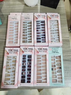 24 pcs Fake nails with stickers_img_0