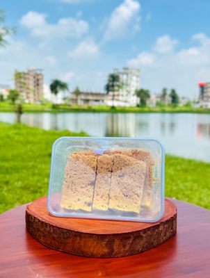 কুষ্টিয়া শিশির বেকারীর মনসূর (৪০০+গ্রাম)_img_1