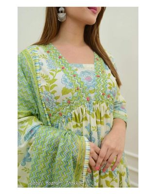 Aleya Cut Three Piece Set_img_0