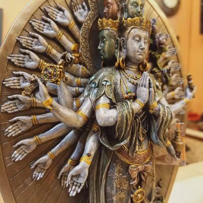 Avalokiteshvara Bodhisattva Deity_img_1