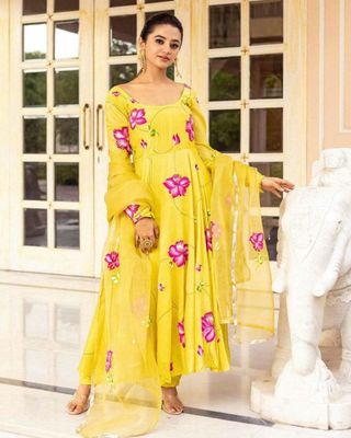 Georgette Print Grown Three piece_img_3