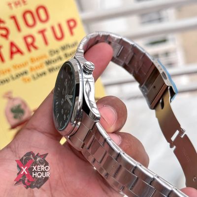 Seiko 5 Sport | Day-Date | Sweep Movement | Black_img_4