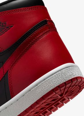 Air Jordan 1 Retro High ‘85 OG BRED (1:1)_img_2