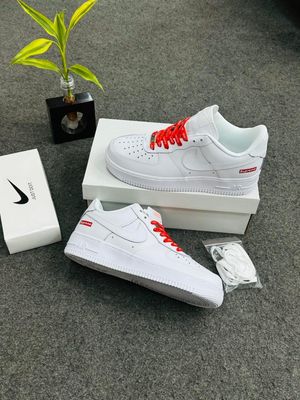 NIKE AIR FORCE 1 x LOW SUPREME WHITE_img_3