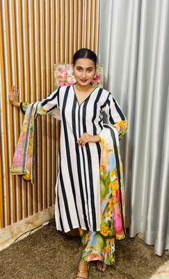 Stripe Three Piece_img_7