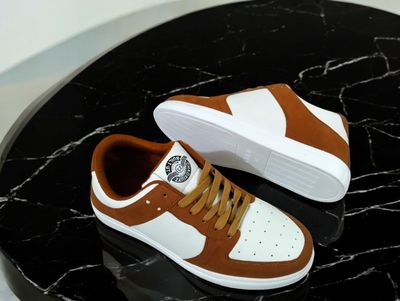 Trendy Fashionable Sneakers_img_3