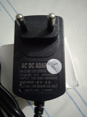 (CODE 110) GOOD QUALITY 5V 2A CHARGES OR ADAPTER._img_1