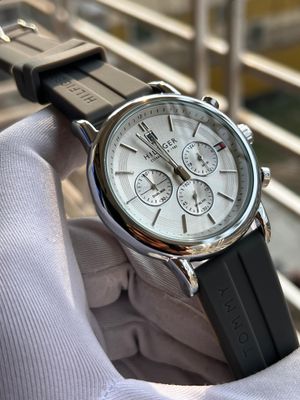 Hilfiger Chrono Silver Fiber Belt White Dial_img_0