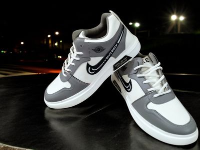 Premium Fashionable Sneaker (GHEYA)_img_1
