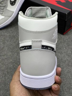 Jordan 1 Retro X Dior High_img_3