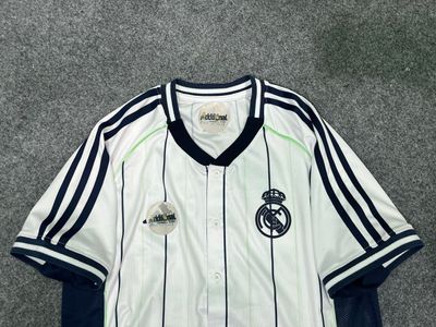 Real Madrid Travel Shirt_img_2
