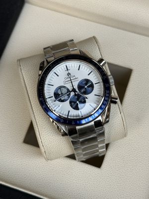 Omega_img_0