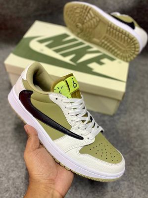 Jordan 1 Retro Low Golf Travis Scott Neutral Olive_img_1