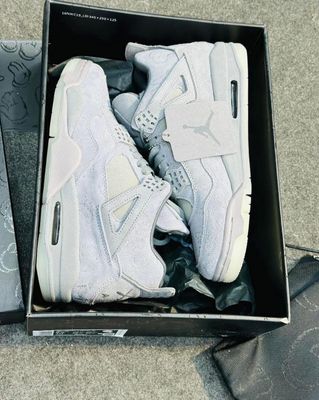 Air Jordan 4 KAWS Retro (1:1)_img_1