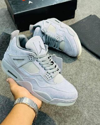 Air Jordan 4 KAWS Retro (1:1)_img_2