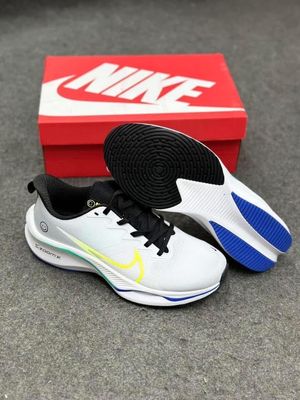 Nike Zoom X Smiley Running Shoes_img_2
