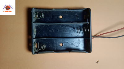(CODE-03) lithium ion battery case for 3 battery._img_5