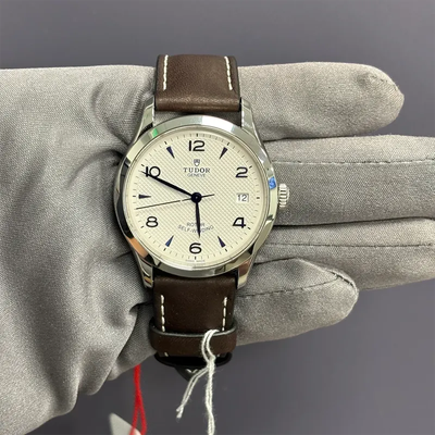 Tudor 1926 Swiss Automatic Opaline Dial Men's Watch- M91550-0010_img_6
