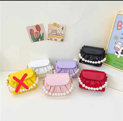 Beaded handle Cross body baby bagMetarial : pu latherQuality top class_img_0