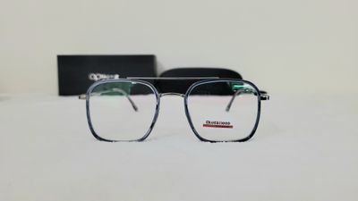 Premium eyewear_img_1