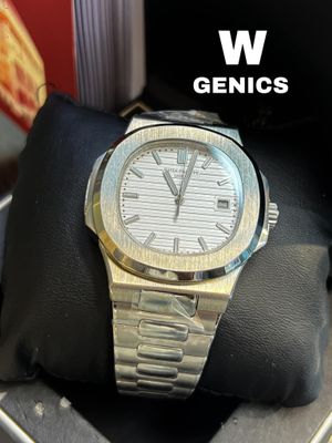 Patek Philippe Nautilus Silver CH White Dial AAA_img_0