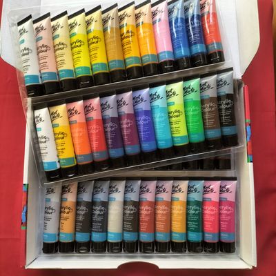 Mont Marte Acrylic Colour Paint Set Signature 48pc x 36ml_img_1