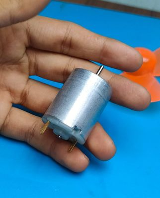 4Volt, 280 High Speed motor + Fan_img_3