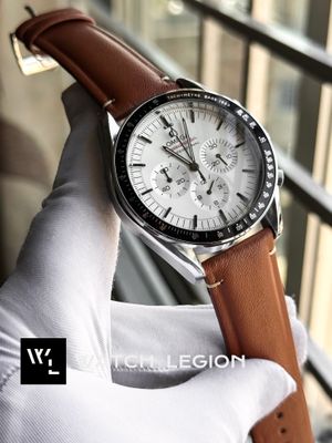 OMEGA CHAIN CHRONOGRAPH BROWN BELT SILVER BODY WHITE DIAL_img_0