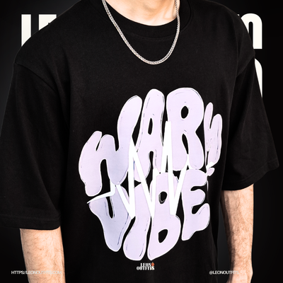 Men’s Oversized Heavyweight Drop Shoulder T-Shirt in Black._img_1
