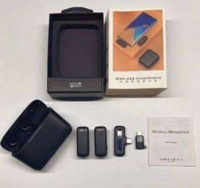 DK11 Dual Wireless Microphone with Charging Case_img_2